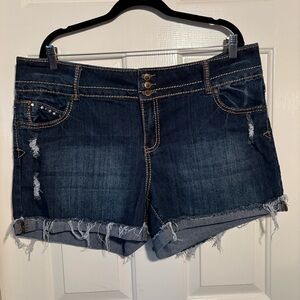 1st Kiss  Denim Frayed Distressed Jean Shorts with Button Closure - ‎ size 20